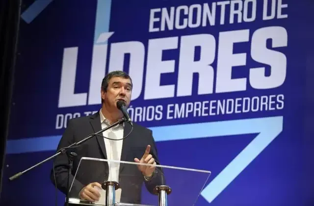 Imagem de compartilhamento para o artigo Riedel participa de encontro de empreendedorismo e destaca pequenas empresas como base do crescimento econômico de MS da MS Todo dia